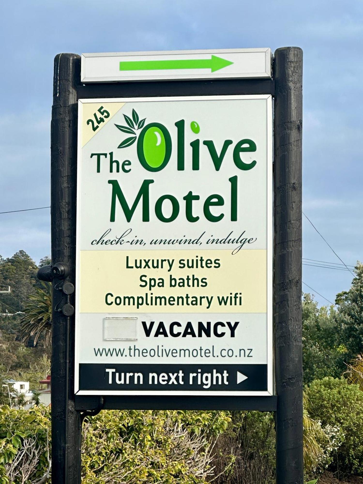 The Olive Motel Coromandel Екстериор снимка