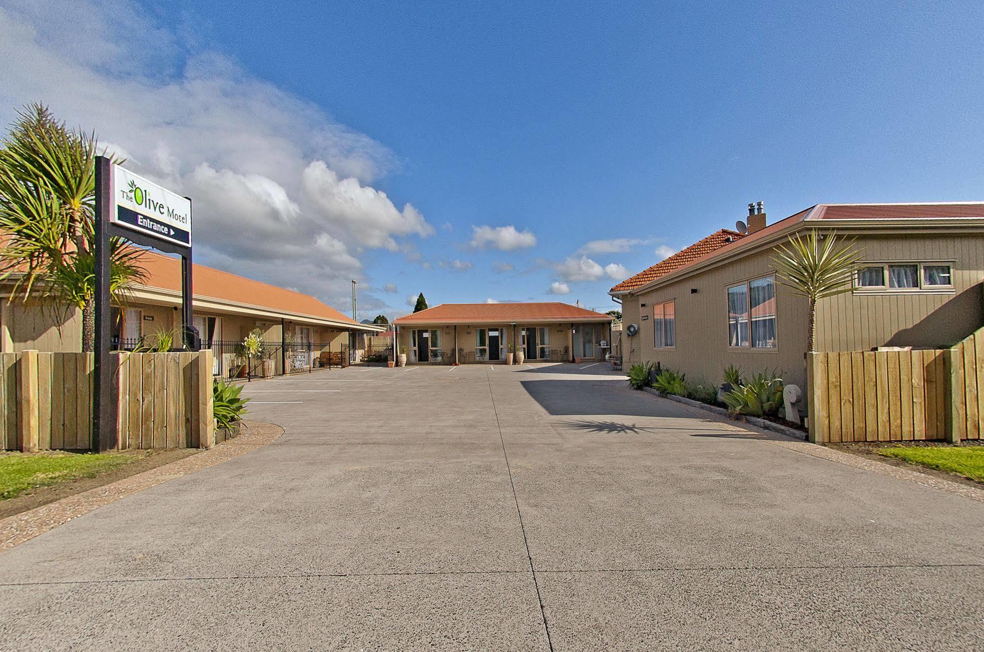 The Olive Motel Coromandel Екстериор снимка